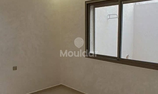 Sidi Maarouf'ta, Casablanca'da 3 odalı kiralık daire