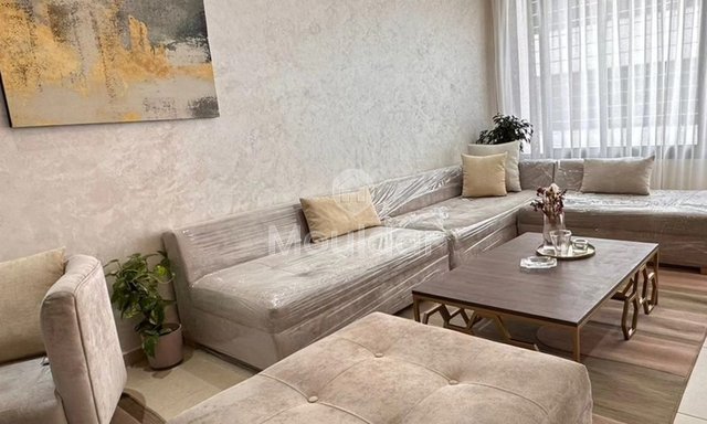 شقة جميلة بمساحة 100 متر مربع للإيجار غرفتين في السويسي، الرباط.