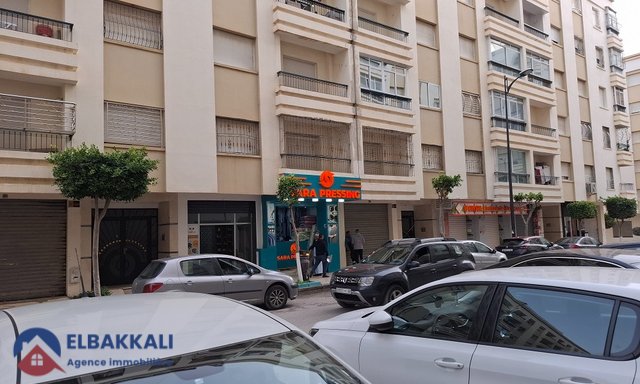 Local comercial en alquiler en Tánger, sector Marjane - 30m². — Tánger, Marjane - 13
