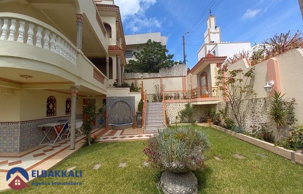 "Belle Villa à vendre à Tanger centre ville, 600 m² habitable" — Tanger, Centre ville - 12