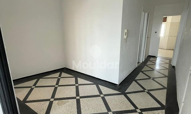 Biuro do wynajęcia o powierzchni 90 m² w Casablanca-Maarif, obok Oliveri, z 3 biurami. - 2