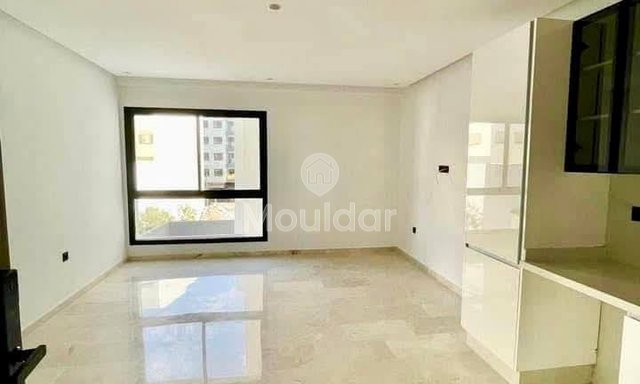 Puste studio do wynajęcia w dzielnicy Hôpitaux - 3