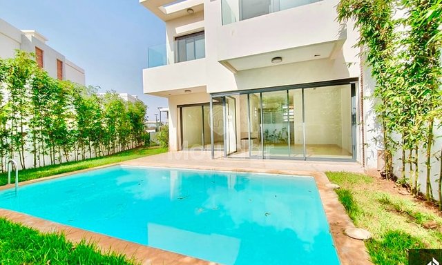 Luksusowa villa do wynajęcia: 4 sypialnie w Aïn Diab