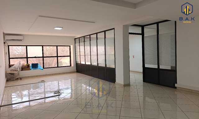 مكتب للإيجار في وسط المدينة — القنيطرة, المعمورة