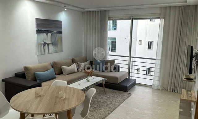 استوديو جذاب للإيجار في الدار البيضاء: الراحة في الطابق الثالث