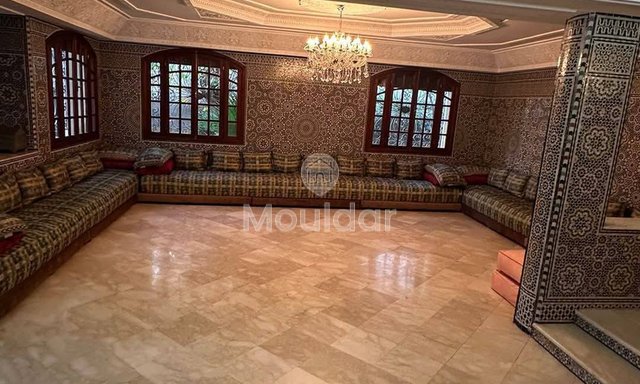 فيلا واسعة للبيع في بوسكورة: 4 غرف نوم - 4