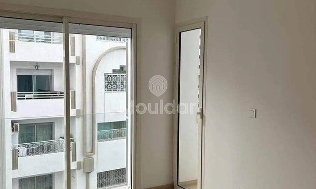 ستوديو حديث للإيجار في المعاريف، الدار البيضاء - 54م² - 2