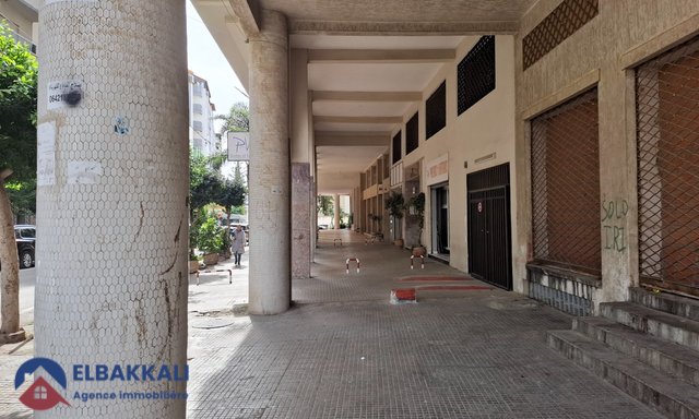 Local comercial en venta en Tánger - Mozart, 152 m² idealmente situado. — Tánger, Mozart - 5