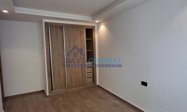 Luxury apartment for rent in Iberia — Tangier, Iberie - 2