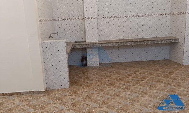 Venta de casa comercial en HSAINE SALA AL JADIDA — Salé, Sala el Jadida - 25