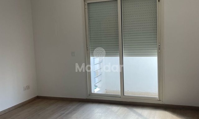 Kiralık: Casablanca, Racine'de harika mobilsiz daire - 160m² - 2