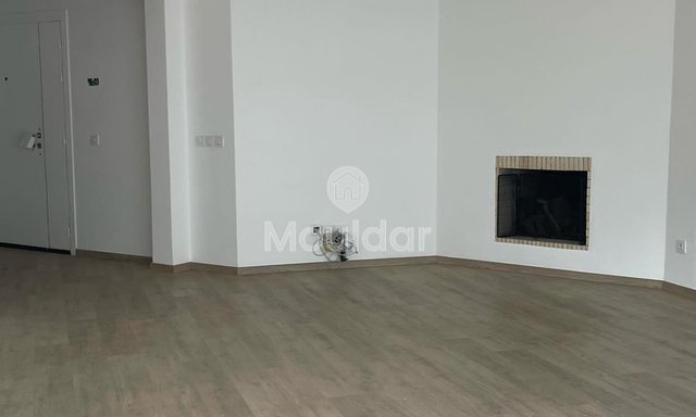 Kiralık: Casablanca, Racine'de harika mobilsiz daire - 160m² - 3