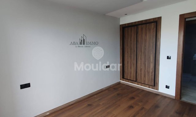 استوديو حديث للإيجار في الدار البيضاء - المعاريف