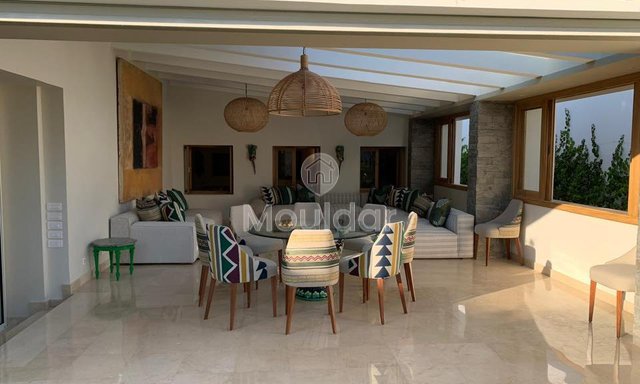 Superbe Villa à Vendre à Casablanca : Luxe et Espace