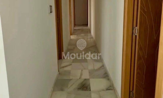 For Sale: Spacious Apartment of 118m² in Tangier - 4