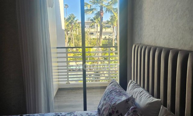 شقق للإيجار في دار بوعزة: راحة وفضاء - 2