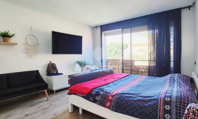 Villa Moderne à Vendre à Dar Bouazza - 3 Chambres Spacieuses