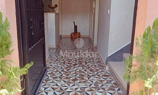 منزل الأحلام للإيجار في مراكش - 4 غرف نوم - 4