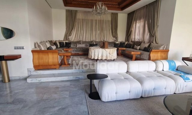 Villa Spacieuse à Vendre à Casablanca : 4 Chambres Élégantes - 3