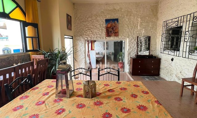 فيلا استثنائية للبيع في سيدي إسحاق - 3500م² من الفخامة - 4