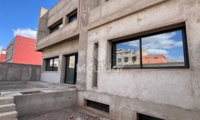 فيلا أحلام للبيع في مراكش: 8 غرف جاهزة - 3