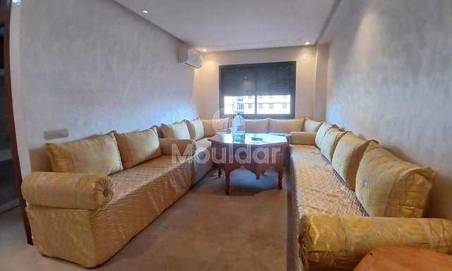 Marrakech'ta Kiralık Geniş Bir Daire: 2 Çekici Oda