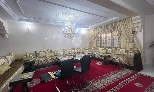 فيلا فسيحة في فاس - أكدال: أناقة وراحة