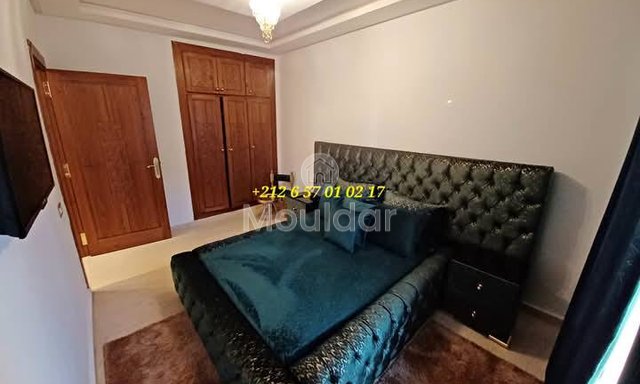 Bonito apartamento para alugar, mobiliado, localizado no bairro Acharaf em Marrakech. Detalhes do apartamento: - Tipo de imóvel: apartamento - 4