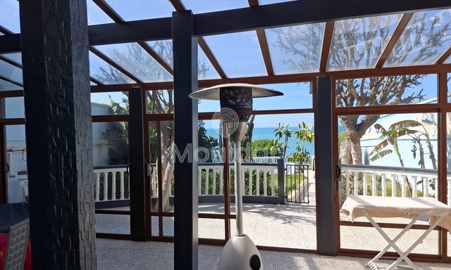 Élégante Villa Vue Mer à Larache : Luxe et Confort