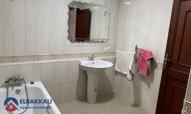 En venta: Apartamento espacioso de 3 habitaciones en Tánger - Iberia — Tánger, Iberie - 17