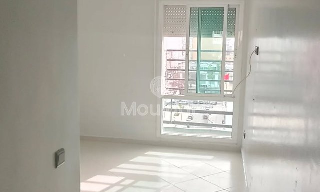 Apartamento espaçoso para alugar no coração de Kenitra - 3