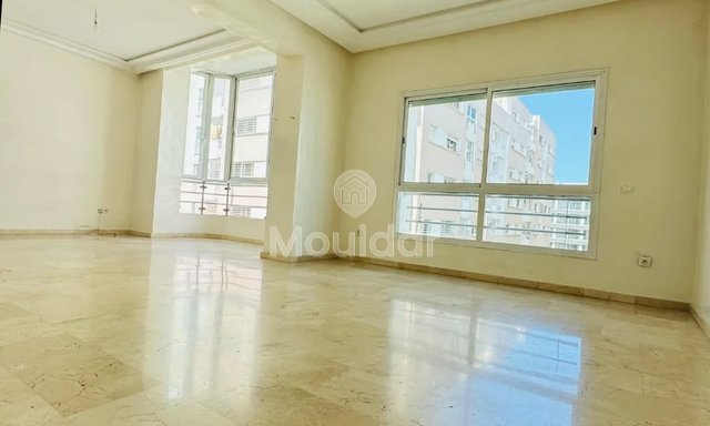 Casablanca huur is in Casablanca الدار البيضاء. Studio 4e verdieping 75 m2 lift zonder garage wijk les princesses 2 badkamers prijs 5300 DHS#Maroc #Casablanca #Rabat #Marrakech #Morocco - 2