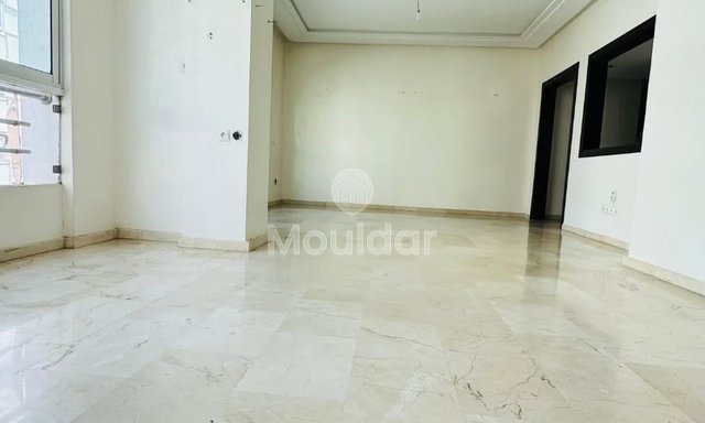 Casablanca huur is in Casablanca الدار البيضاء. Studio 4e verdieping 75 m2 lift zonder garage wijk les princesses 2 badkamers prijs 5300 DHS#Maroc #Casablanca #Rabat #Marrakech #Morocco - 3