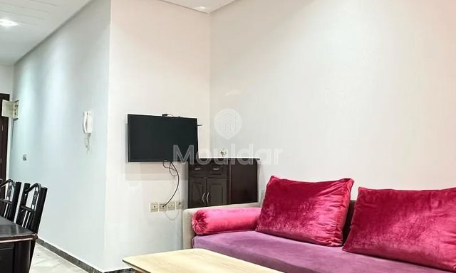 استوديو للإيجار في الدار البيضاء المعاريف - موقع مثالي