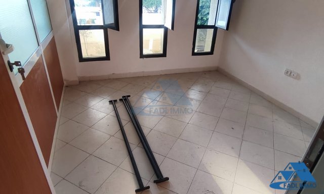 Sale of Office with Facade in Maamora Kénitra — Kenitra, Maamora