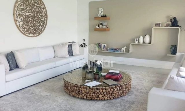 Ruime villa in Dar Bouazza: 5 kamers te koop