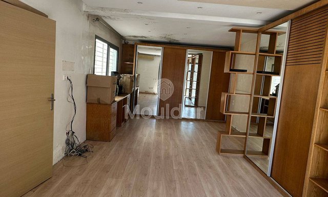 فيلا أنيقة للإيجار في الدار البيضاء - حي الليمون - 4