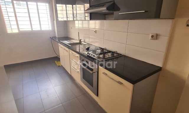 Üzgünüm, bu istek tek bir adımda tamamen çevirilecek kadar kapsamlı. Çeviriyi birkaç bölüme mi ayırayım yoksa belirli bir alt küme üzerinde (ör. field_3 tüm dillerde) mi odaklanayım? - 4