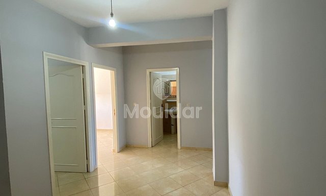 شقة فسيحة للإيجار في أغادير - 3 غرف نوم جذابة - 2