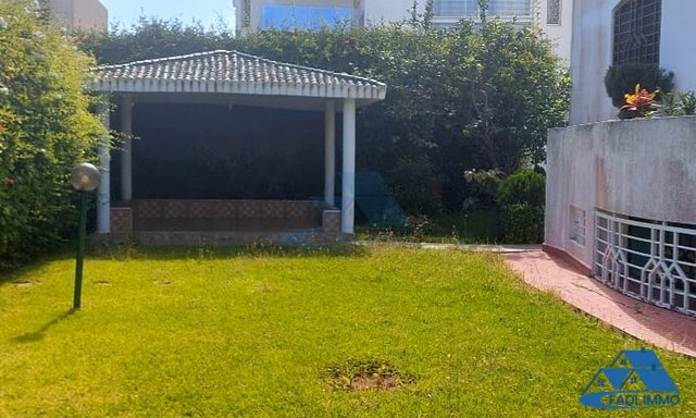 SALE OF SPACIOUS VILLA IN BIR RAMI KENITRA — Kenitra, Bir Rami - 12