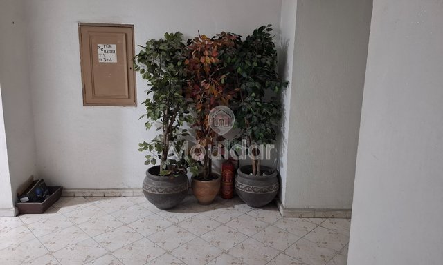 مكتب للبيع في طنجة: 80م²، 4 غرف، فرصة