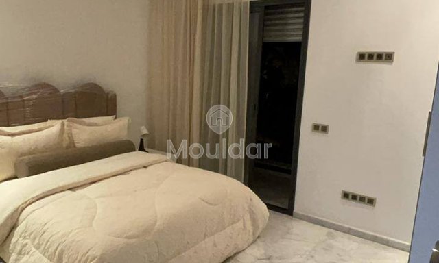 فيلا حديثة للإيجار في دار بوعزة - 3 غرف نوم واسعة - 4