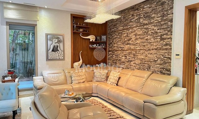 فيلا استثنائية في بوسكورة: مساحات فاخرة وعصرية - 4