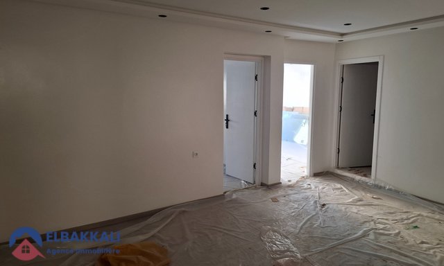 Espacio de Oficina en Alquiler en Tánger - Drissia, 85m² — Tánger, Drissia - 3