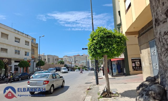 Espacio de Oficina en Alquiler en Tánger - Drissia, 85m² — Tánger, Drissia - 9