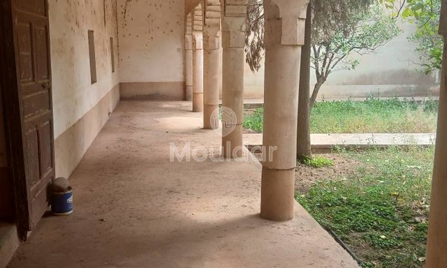 رياض فاخر للبيع في مراكش - 5 غرف مذهلة