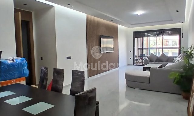 شقة فسيحة للإيجار في الدار البيضاء - عين الشق - 4