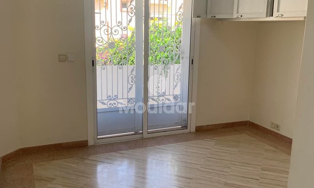 فيلا فسيحة للبيع في أغادير - مثالية للعائلات - 4