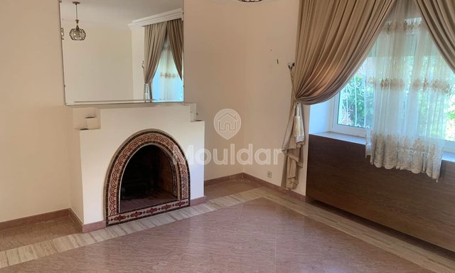 فيلا فسيحة للبيع في أغادير - مثالية للعائلات