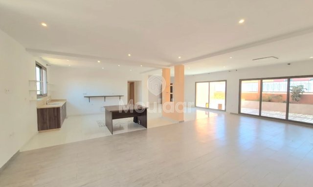 مكتب واسع للإيجار في سيدي غانم، مراكش - 280م² - 2